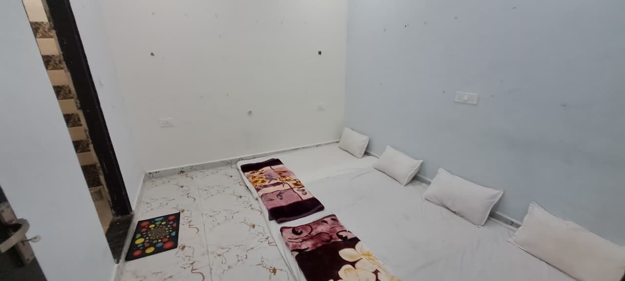 Family Room | Free WiFi