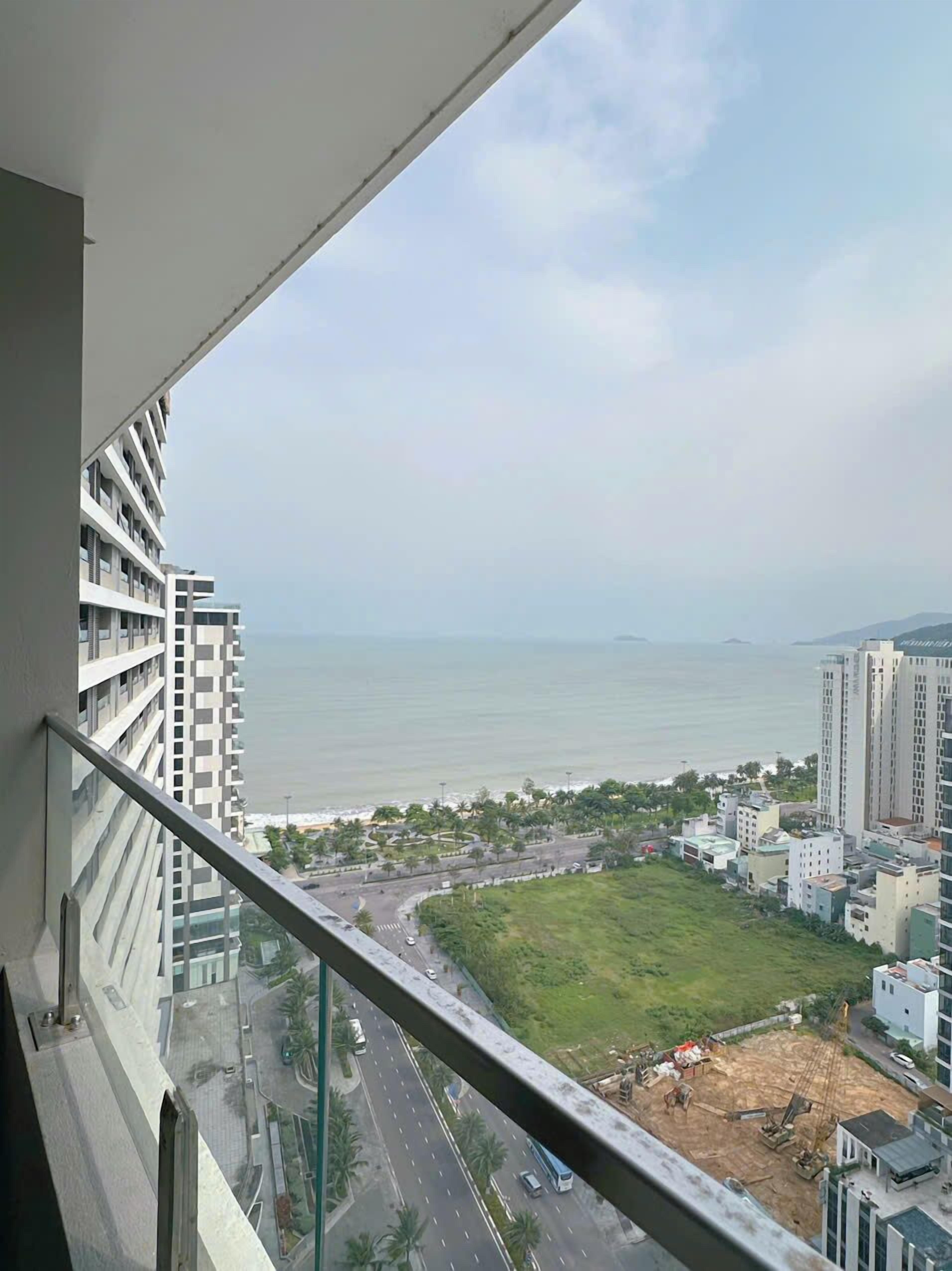 Comfort Studio, Balcony, Beach View | Balcony