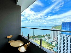 Comfort Studio, Balcony, Beach View | Balcony - FLC Quy Nhon - Sea View - AN NHIEN (Quy Nhơn)