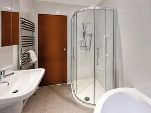 Towels - 4 bedroom accommodation in Appin (Appin)