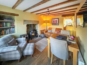 Fireplace - 1 bedroom accommodation in West Witton, near Leyburn (West Witton, near Leyburn)