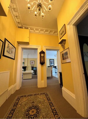 Interior - Stunning exclusive apartment in Clifton, Bristol, UK 2 bedrooms 6 beds 2 baths (Bristol)