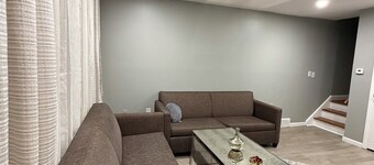 Cozy 2-bedroom house in amazing New Haven