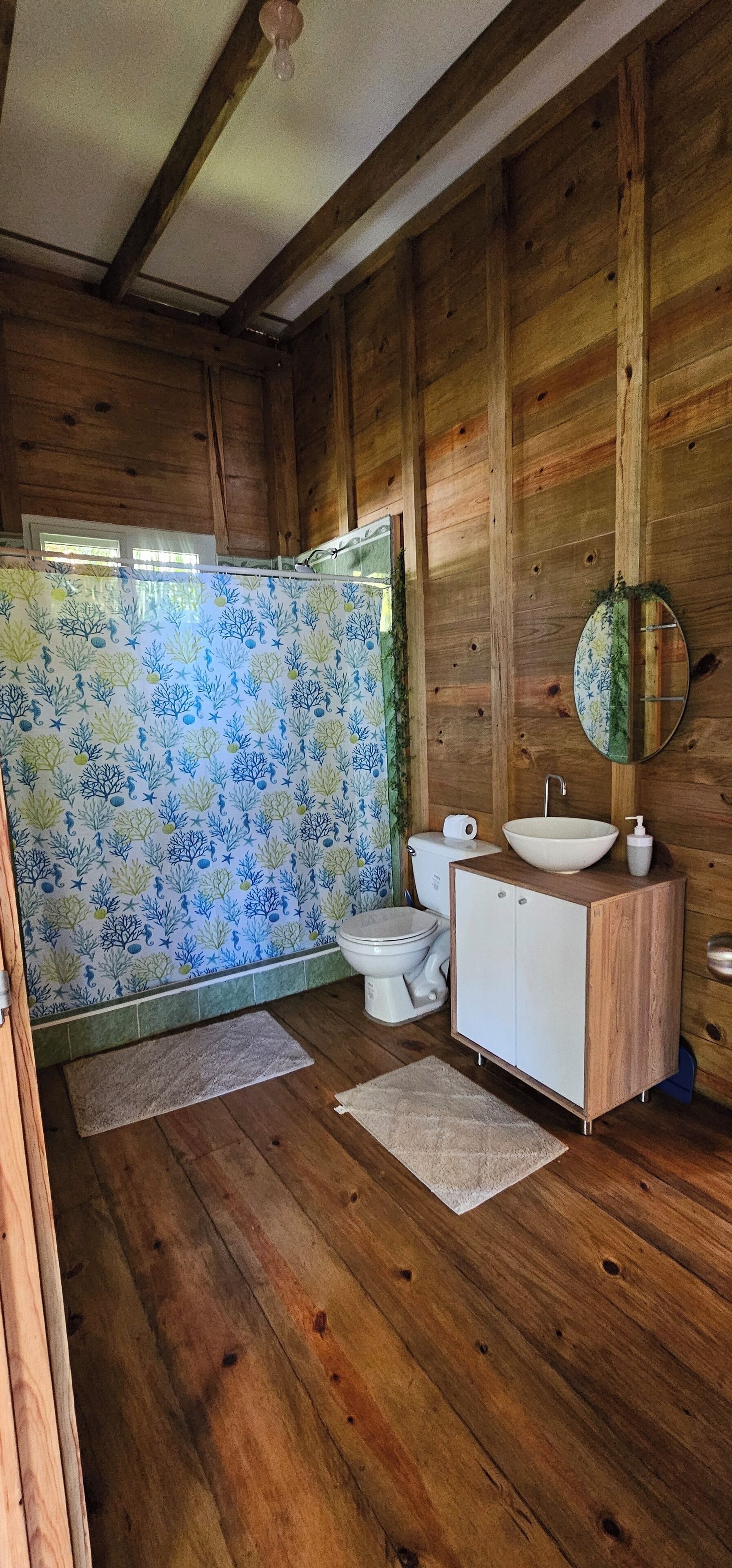 Basic House, Patio, Beach View | Free WiFi