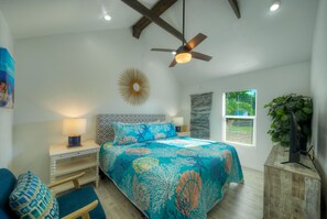 3 bedrooms, iron/ironing board, free WiFi, bed sheets - 3 Cozy Cottages | Fire Pit, Private Yards, Walkable Location in Spanish Village (Port Aransas)