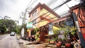 Unclassified image, 4 of 27, button - For 3 Person in Central Pa Tong, Thailand (Pa Tong)