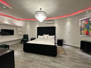 3 bedrooms, iron/ironing board, Internet - 3-bedroom villa in tranquil Cap Cana Punta Cana with AC (Cap cana punta cana)