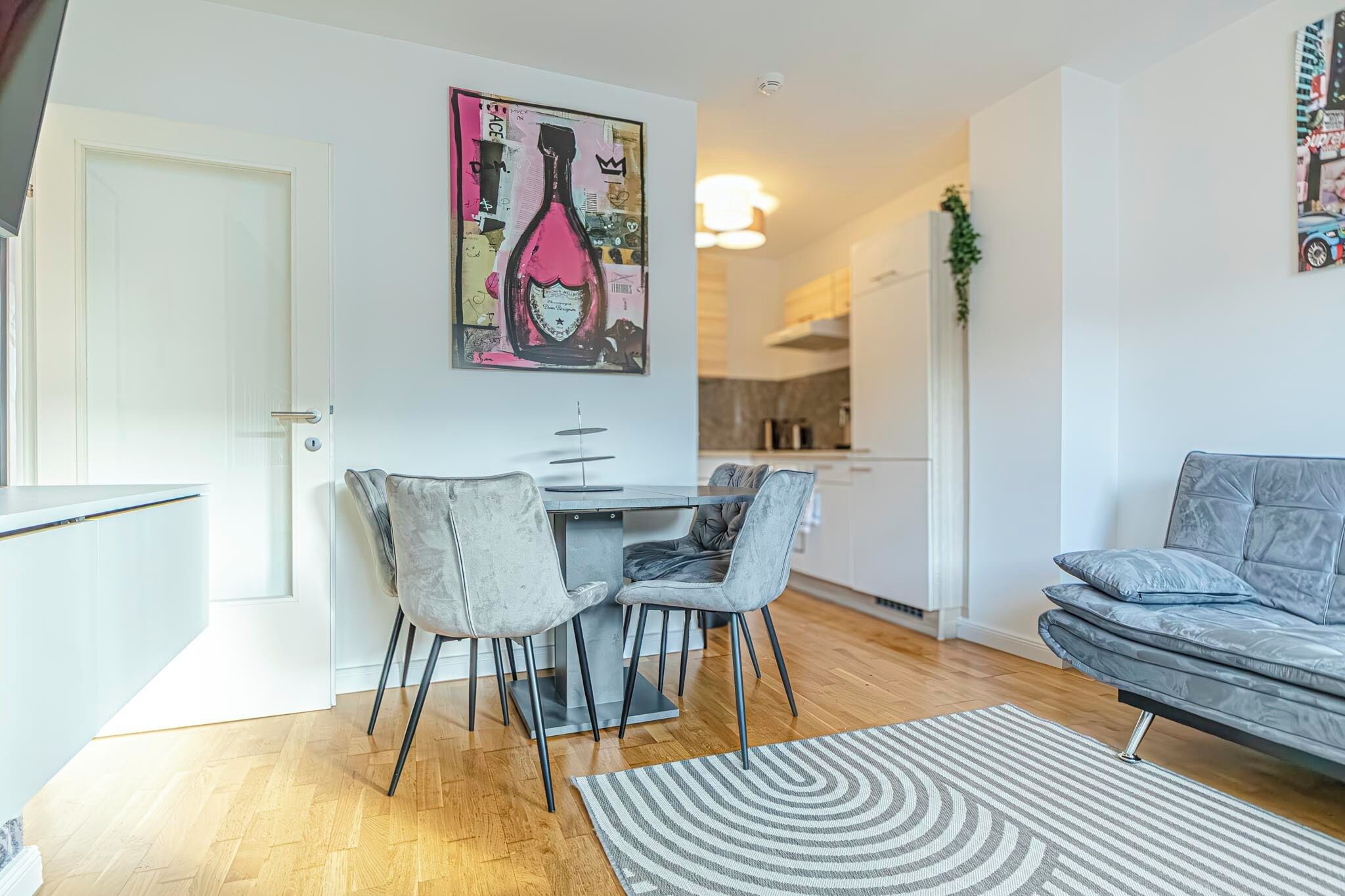 Basic Apartment | Exterior