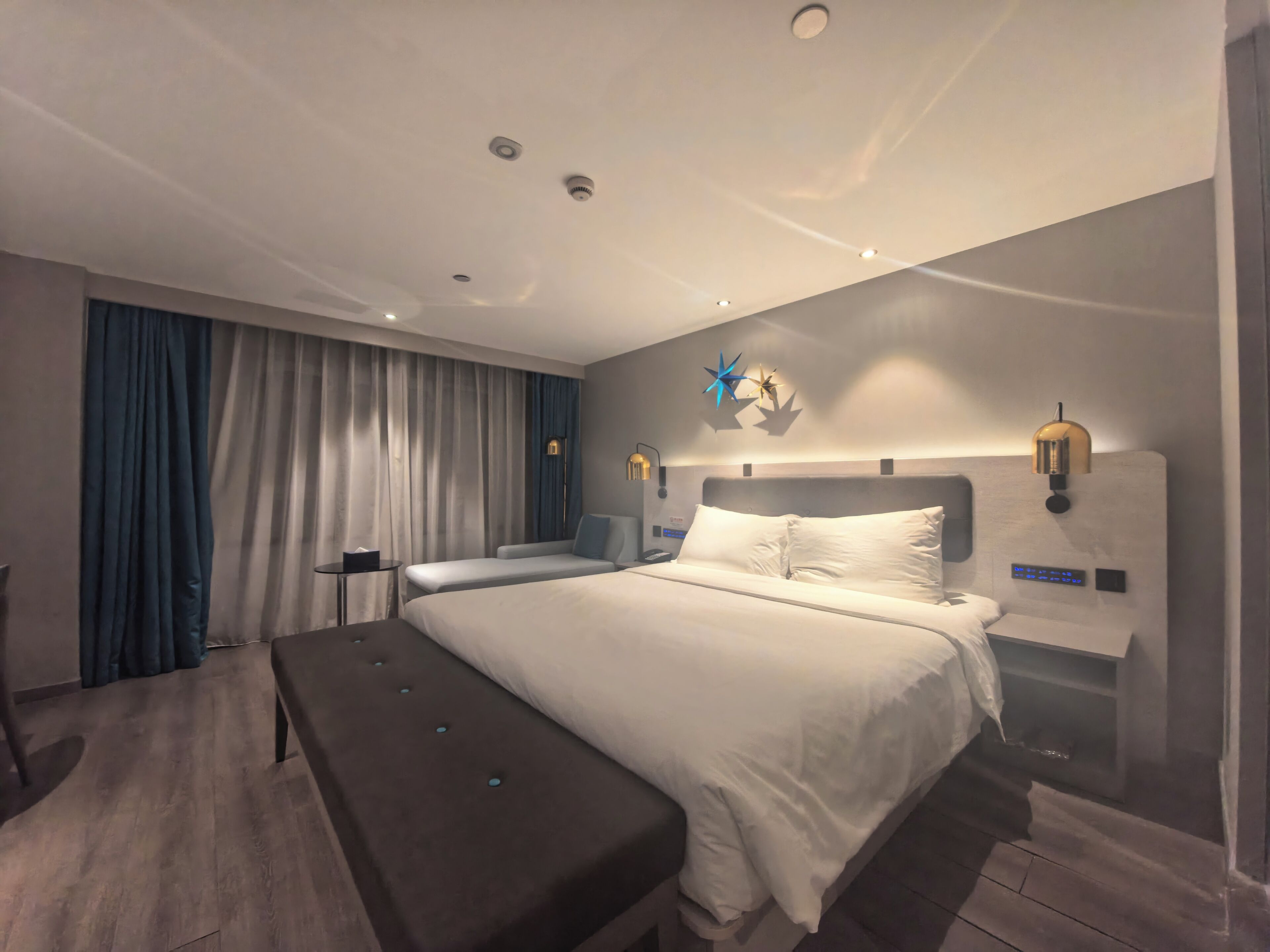 ห้องเอ็กเซกคิวทีฟดับเบิล, วิวเมือง | เครื่องนอนระดับพรีเมียม, ผ้านวมขนเป็ด, ตู้นิรภัยในห้องพัก, โต๊ะทำงาน