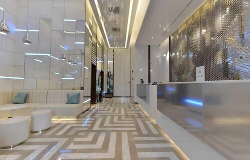 JinglaiHotel Weining Road Subway Station