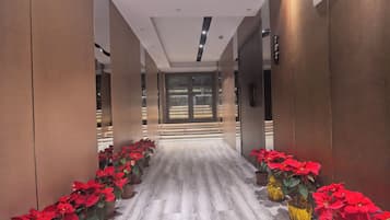 Handrails in hallways