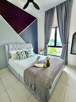 Wifi gratis y ropa de cama 
