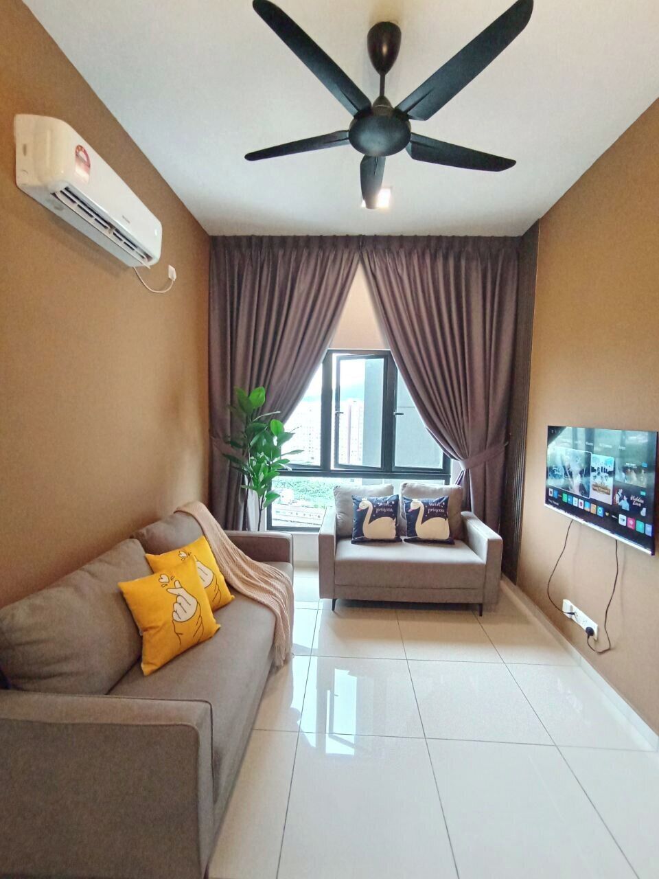 Classic Apartment | Living area