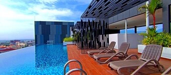 The Horizon Ipoh Skyline By Grab A Stay