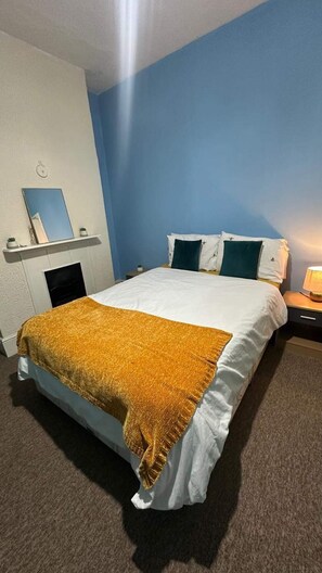 3 bedrooms, iron/ironing board, free WiFi, bed sheets - Serene Southampton Apartment With 3 Bedrooms (Southampton)