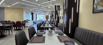 Bharat Inn Hotel And Restaurant