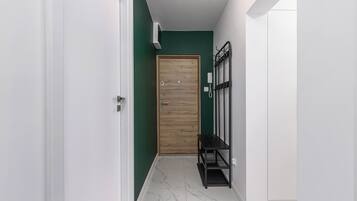 Comfort Apartment, Balcony, Courtyard View | Soundproofing, iron/ironing board, cribs/infant beds, free WiFi