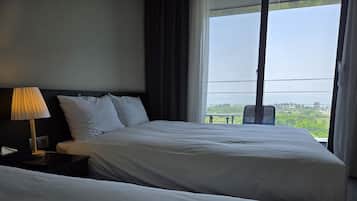 Family Room, Balcony, Sea View