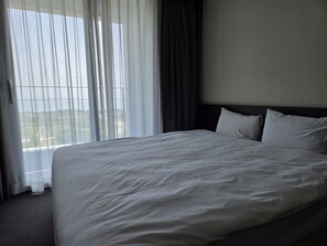 Double Room, Balcony, Sea View | Free WiFi