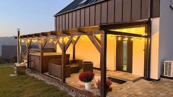 House | Spa treatment