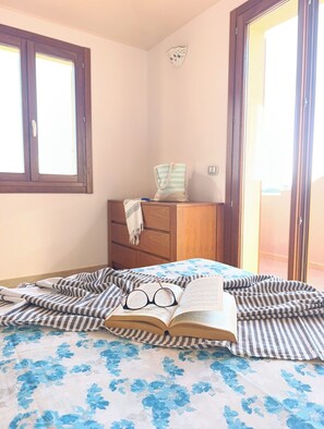 3 bedrooms, iron/ironing board, WiFi, bed sheets - Villa Marta with 3 bedrooms 2 bathrooms, suitable for families or groups (Tertenia)