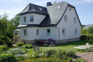 Exterior - Holiday apartment with 2 bedrooms (Willingen-Usseln)