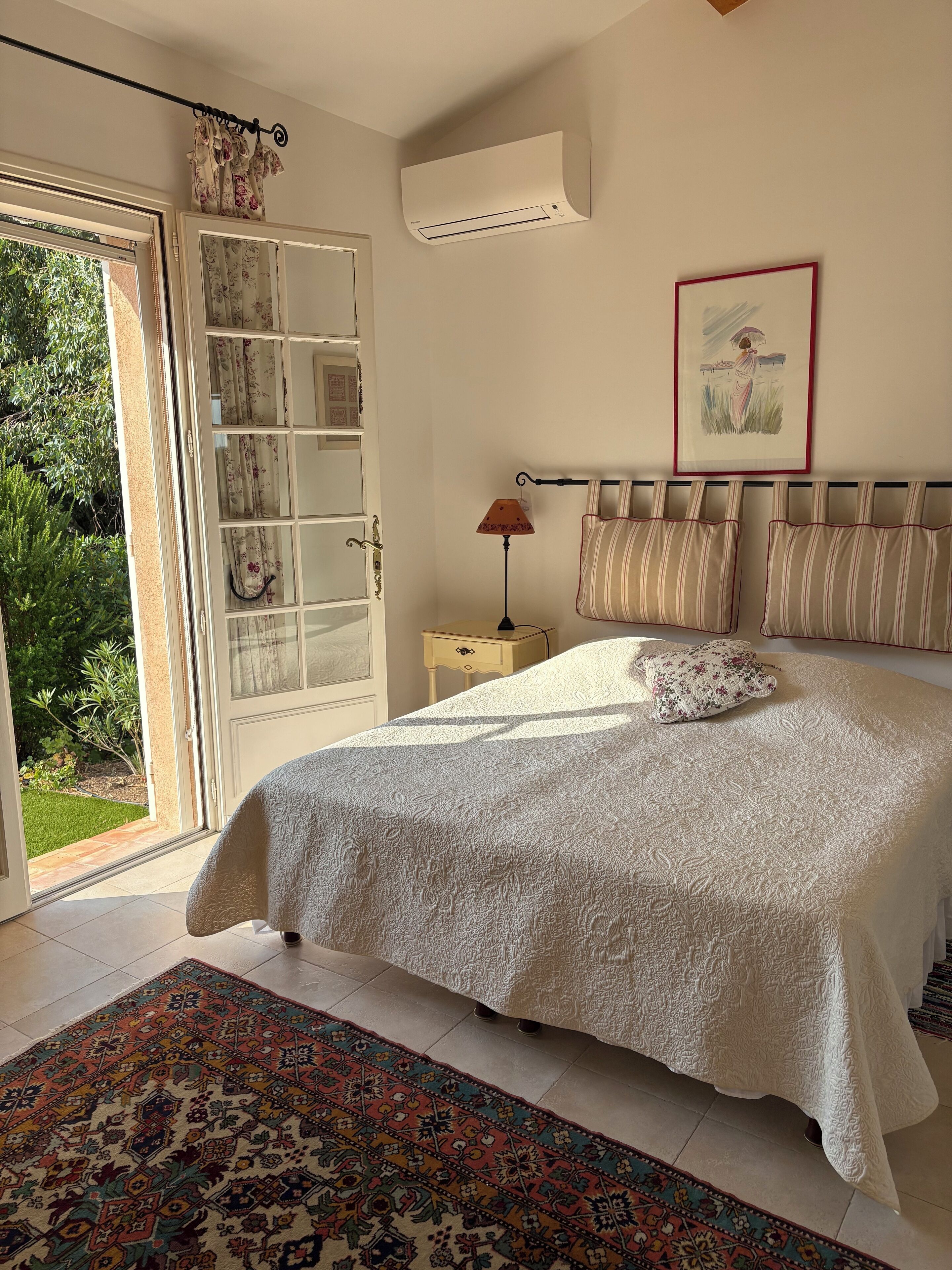 5 chambres, Wi-Fi, draps fournis