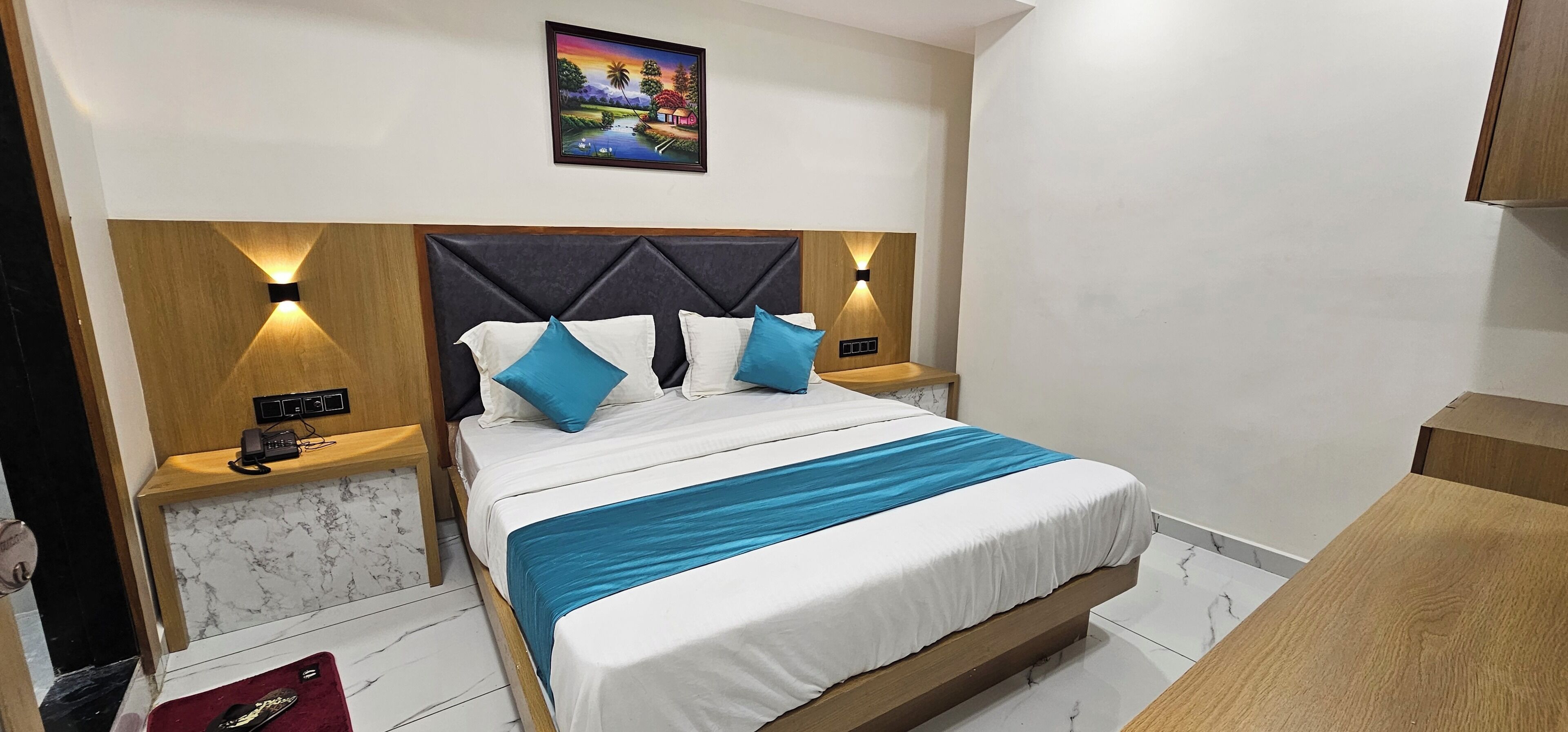 Deluxe Double Room | WiFi (free)
