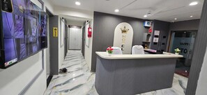 Reception - hotel A-one (Gandhinagar)