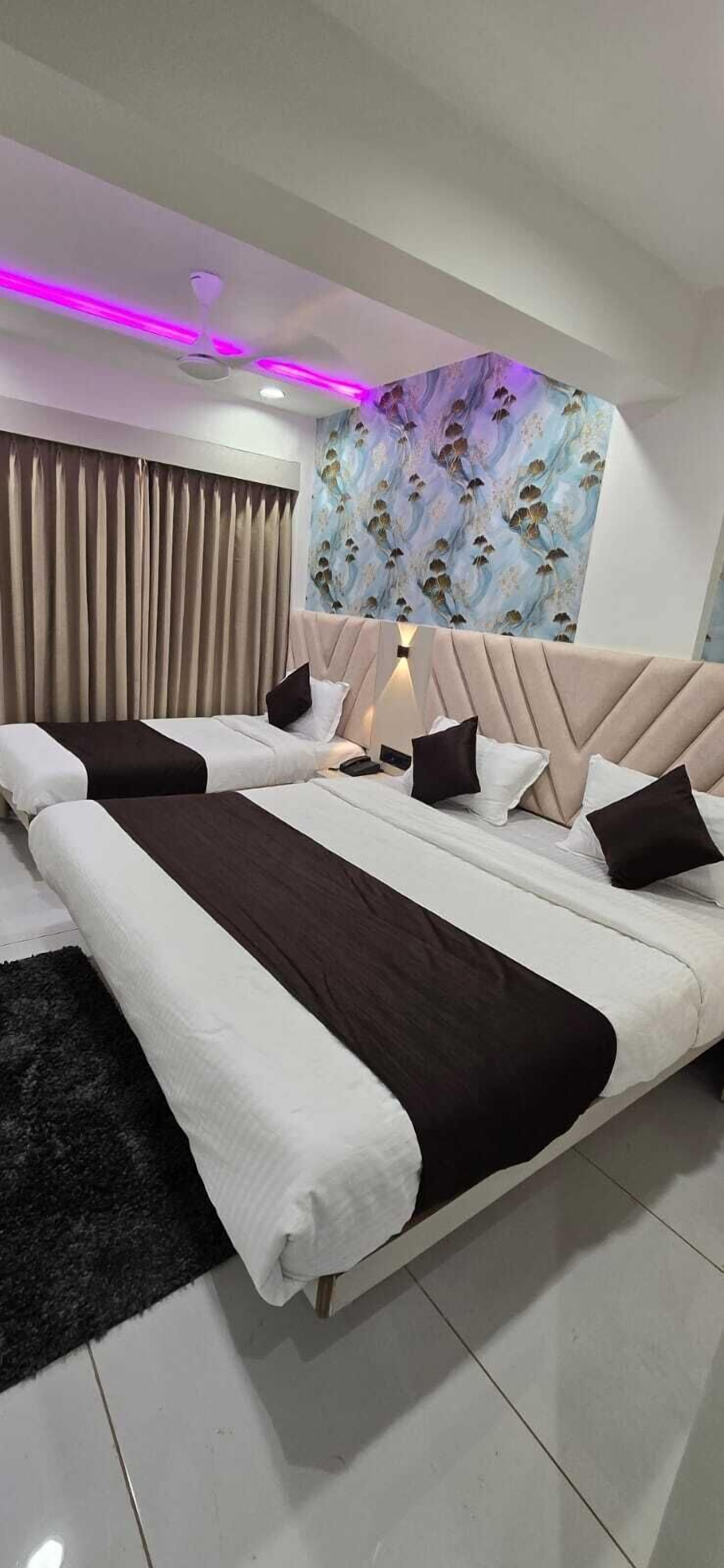 舒适三人房 | 免费 WiFi