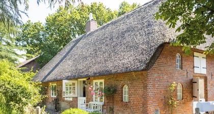 Ferienhaus "Lüttje Huus 1875" in Struckum für bis zu 5 Personen