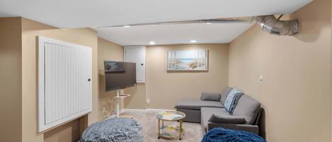 Hus, flere senger, kjøkken, hageutsikt (Tusculum Hilltop Haven) | Oppholdsområde