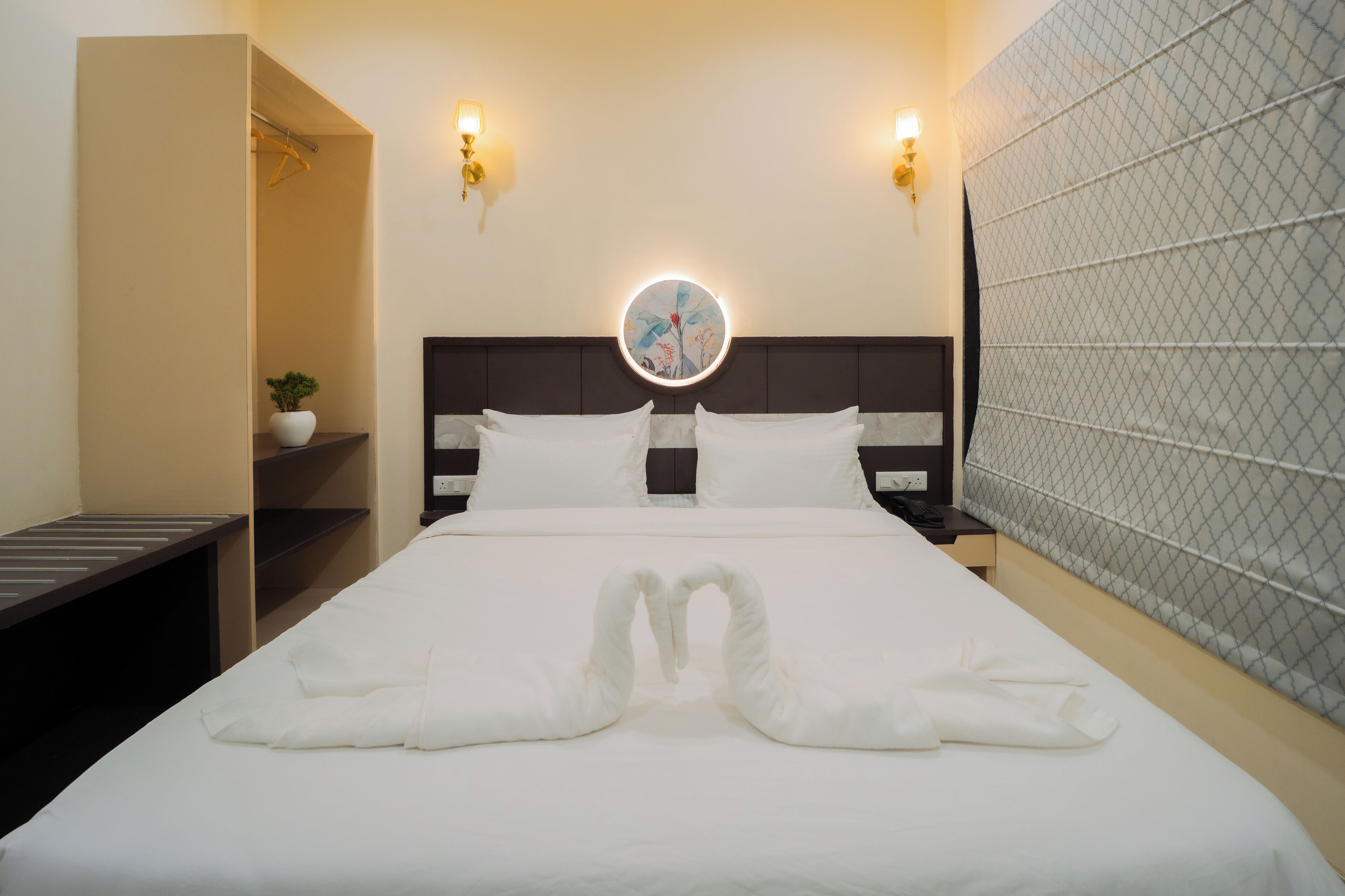 Kedap suara, setrika/meja setrika, dan Wi-Fi gratis