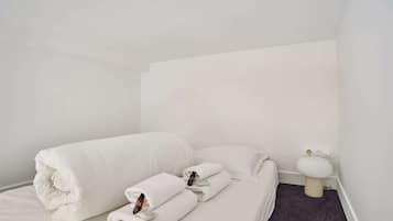 Apartamento | 1 dormitorio, tabla de planchar con plancha, ropa de cama