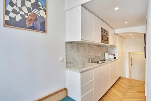 Private kitchen - Charming Studio - Louvre & Palais Royal (Paris)
