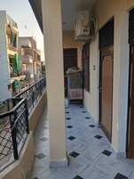 Deluxe Apartment, Air conditioning | Balcony