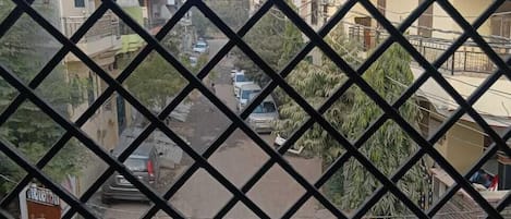 Leilighet – deluxe, aircondition | Skrivebord, skrivebord for bærbar PC og ekstrasenger (mot et tillegg)