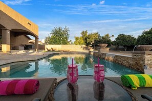 Outdoor pool - Naranja Grove Ranch - Villa in Chandler (Chandler)