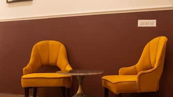 Deluxe Room, Lake View | Free WiFi