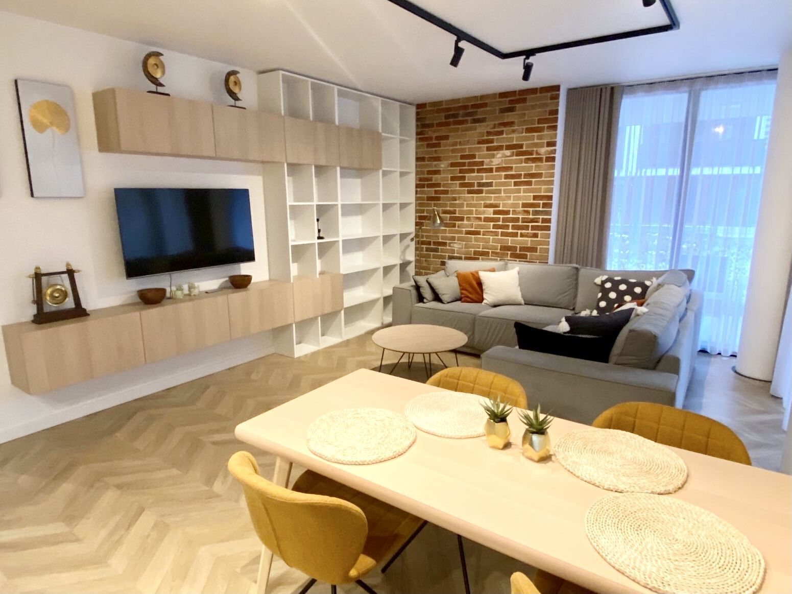 家庭公寓, 2 間臥室, 可攜帶寵物, 庭園景觀 | 起居區