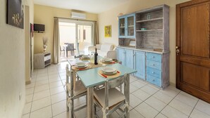 Appartement, 1 chambre, vue océan | Salle à manger