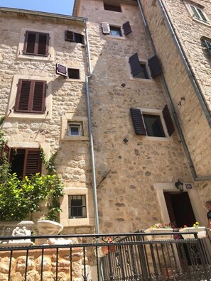 تصميم المبنى