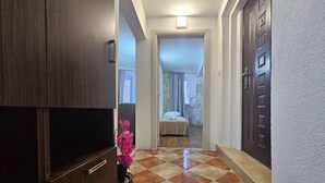 Superior Condo, City View - Kotor Casa Collection (Kotor)
