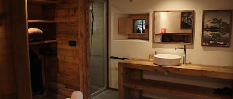 3 habitaciones, wifi y ropa de cama