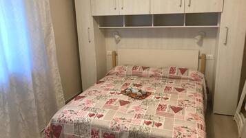 Apartamento, 2 quartos, sacada | 2 quartos