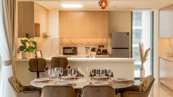 Luxury Apartment, Balcony, City View | Dining room