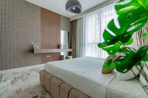 Luxe appartement, balkon, uitzicht op de stad | Lakens van Egyptisch katoen, luxe beddengoed