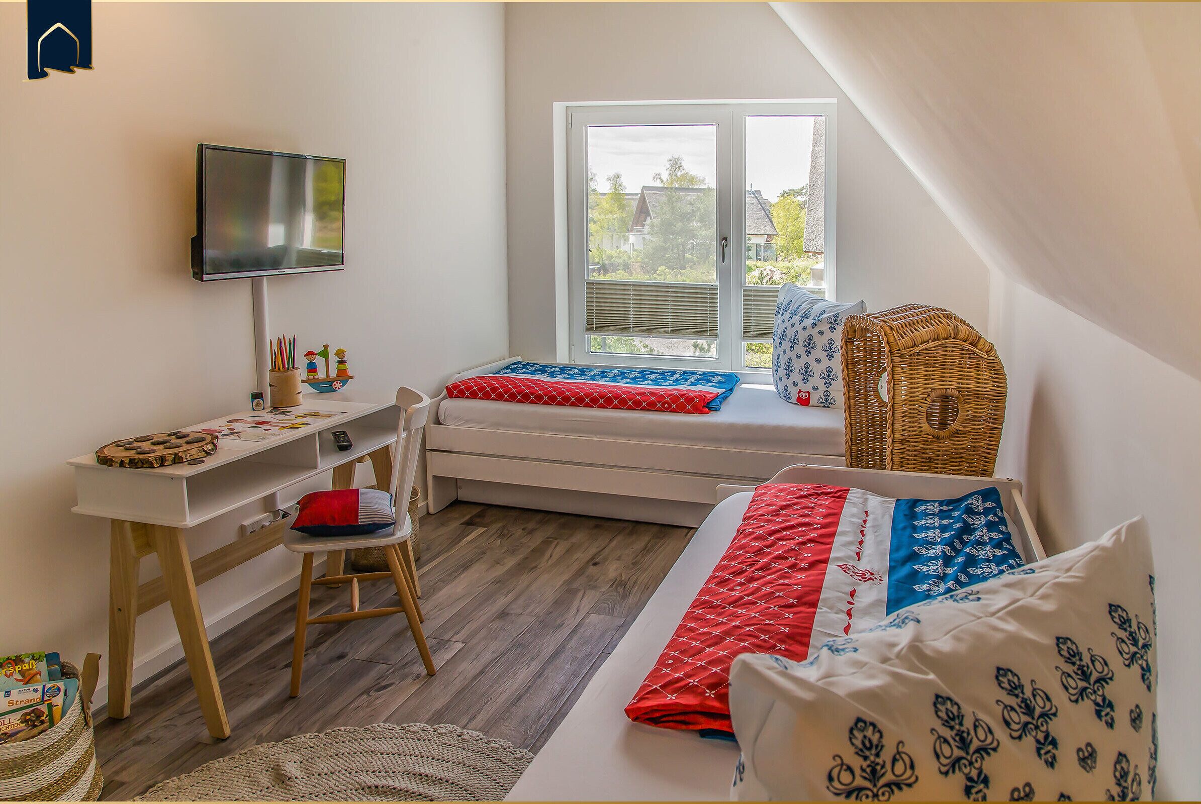 3 Schlafzimmer, Schreibtisch, Bügeleisen/Bügelbrett, Reisekinderbett
