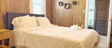 Strykejern/-brett, wi-fi (inkludert) og sengetøy