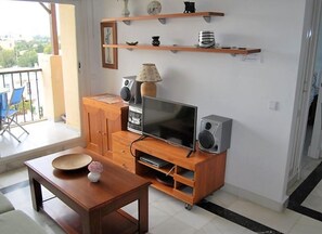 Apartment | Living room - Belvilla by OYO Residencial Hibiscus 408 (Roquetas de Mar)
